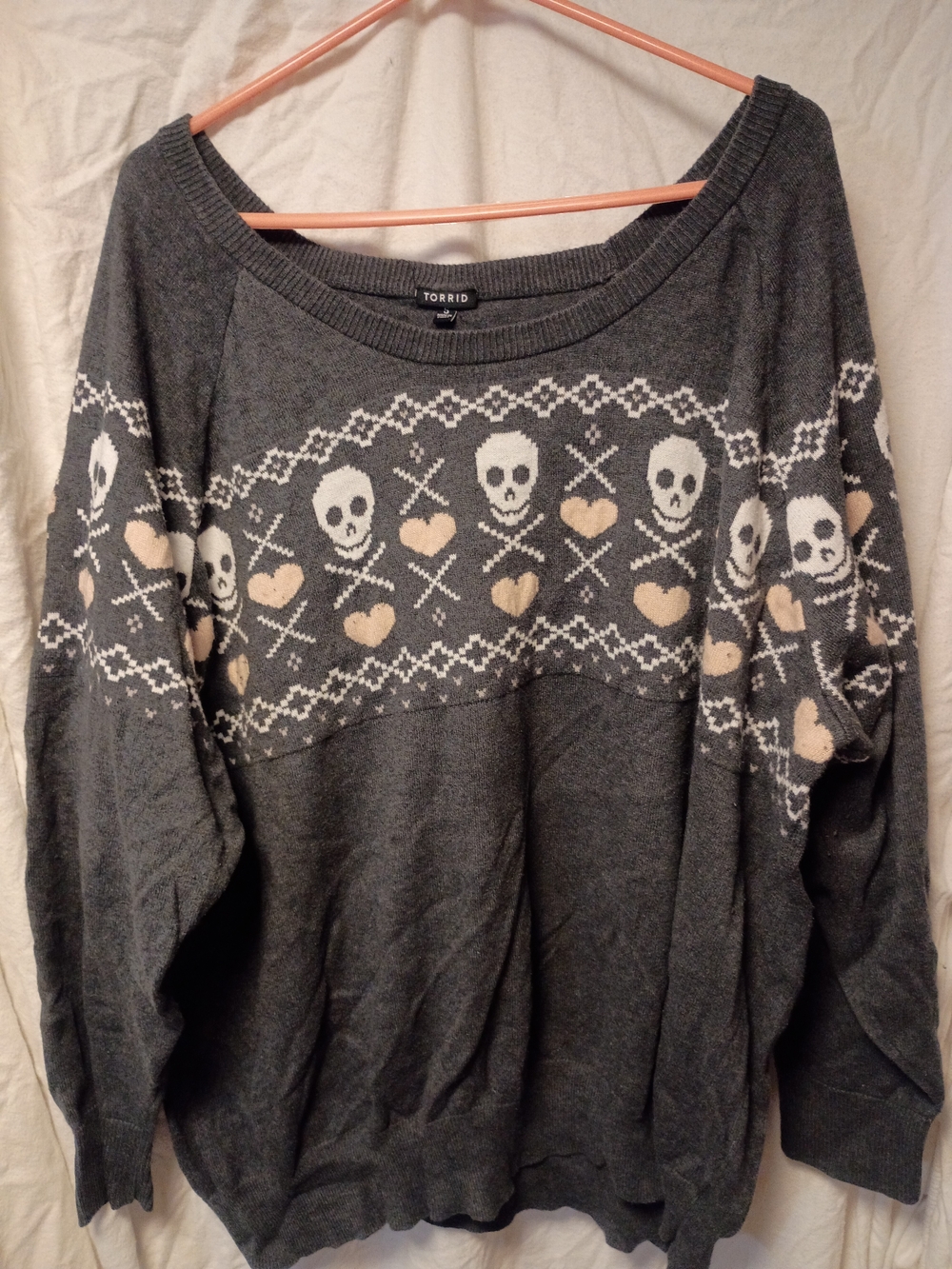 torrid Charcoal Crewneck Sweater with Cream Skull & Heart Fair Isle